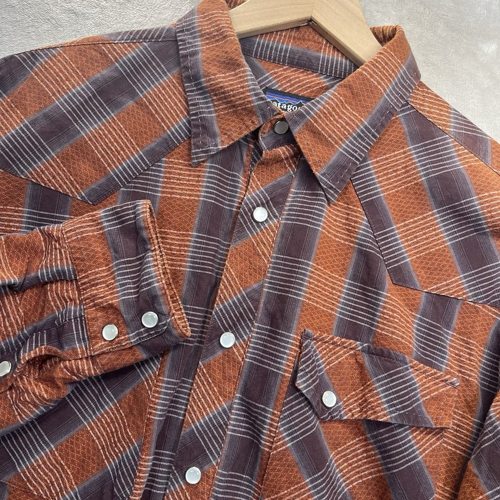 Patagonia Rhythm Pearl Snap Shirt Mens Size Medium Long Sleeve Embroidered